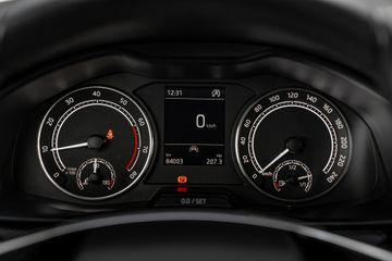 Voertuigafbeelding 13