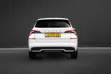 Voertuigafbeelding 8