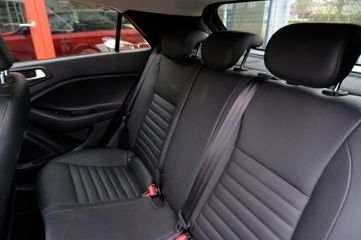 Voertuigafbeelding 26