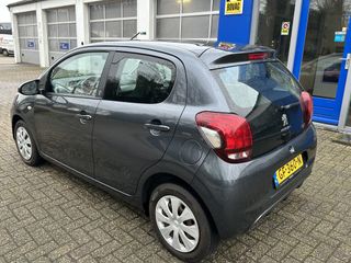 Voertuigafbeelding 2