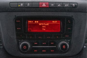 Voertuigafbeelding 16