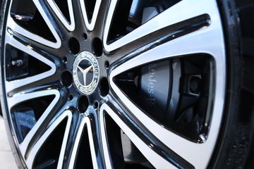 Voertuigafbeelding 7