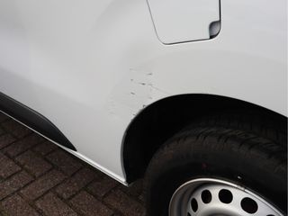 Voertuigafbeelding 17