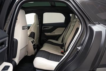 Voertuigafbeelding 18