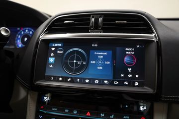 Voertuigafbeelding 30