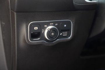 Voertuigafbeelding 31