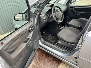 Voertuigafbeelding 19