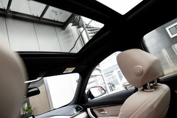 Voertuigafbeelding 15