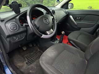 Voertuigafbeelding 13