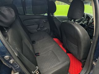 Voertuigafbeelding 9