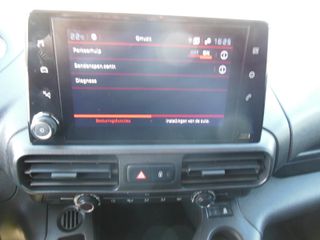 Voertuigafbeelding 19