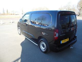 Voertuigafbeelding 5