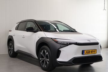 Voertuigafbeelding 6