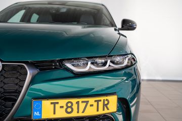 Voertuigafbeelding 2