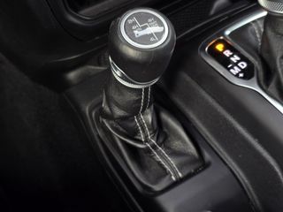 Voertuigafbeelding 28