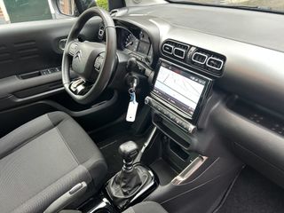 Voertuigafbeelding 4