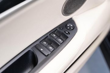 Voertuigafbeelding 49