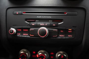 Voertuigafbeelding 17