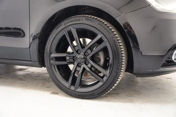 Voertuigafbeelding 24