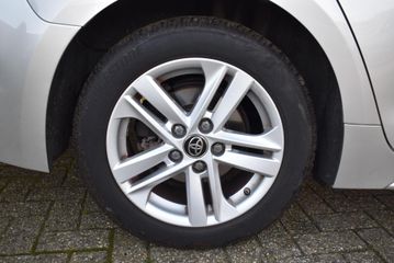 Voertuigafbeelding 4