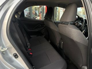 Voertuigafbeelding 6