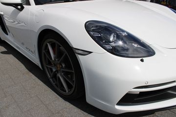 Voertuigafbeelding 11