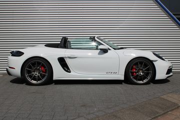 Voertuigafbeelding 14