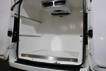 Voertuigafbeelding 9