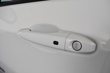 Voertuigafbeelding 18