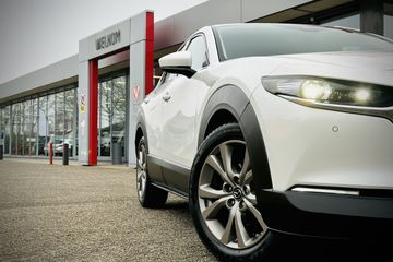 Voertuigafbeelding 3