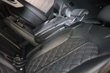 Voertuigafbeelding 25