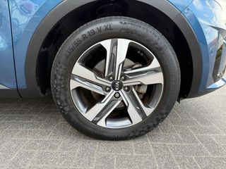 Voertuigafbeelding 8