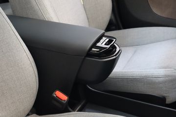 Voertuigafbeelding 39