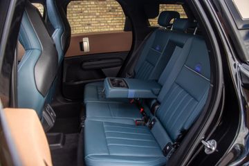 Voertuigafbeelding 10