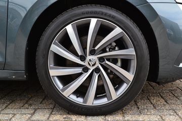 Voertuigafbeelding 28