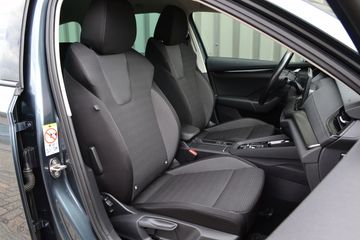 Voertuigafbeelding 8