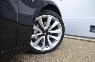 Voertuigafbeelding 4