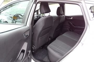 Voertuigafbeelding 6