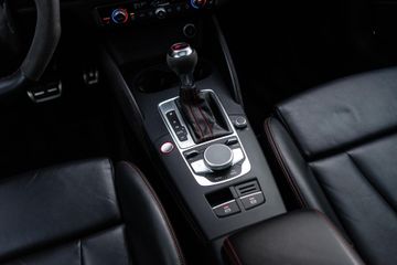 Voertuigafbeelding 21