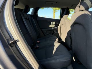 Voertuigafbeelding 10