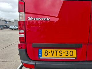 Voertuigafbeelding 8