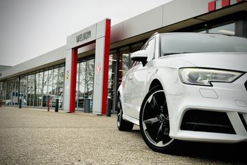 Voertuigafbeelding 3