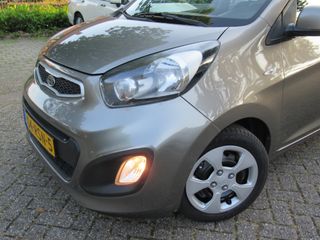 Voertuigafbeelding 24