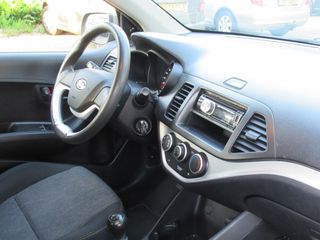 Voertuigafbeelding 9