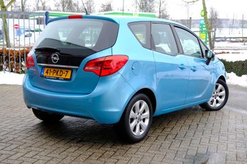 Voertuigafbeelding 2