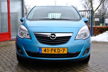 Voertuigafbeelding 6