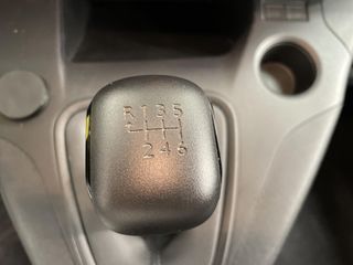 Voertuigafbeelding 16