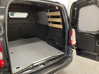 Voertuigafbeelding 8