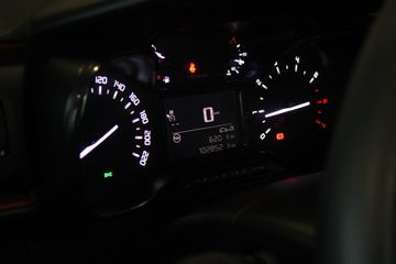 Voertuigafbeelding 14