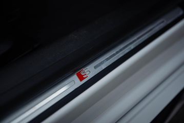 Voertuigafbeelding 17